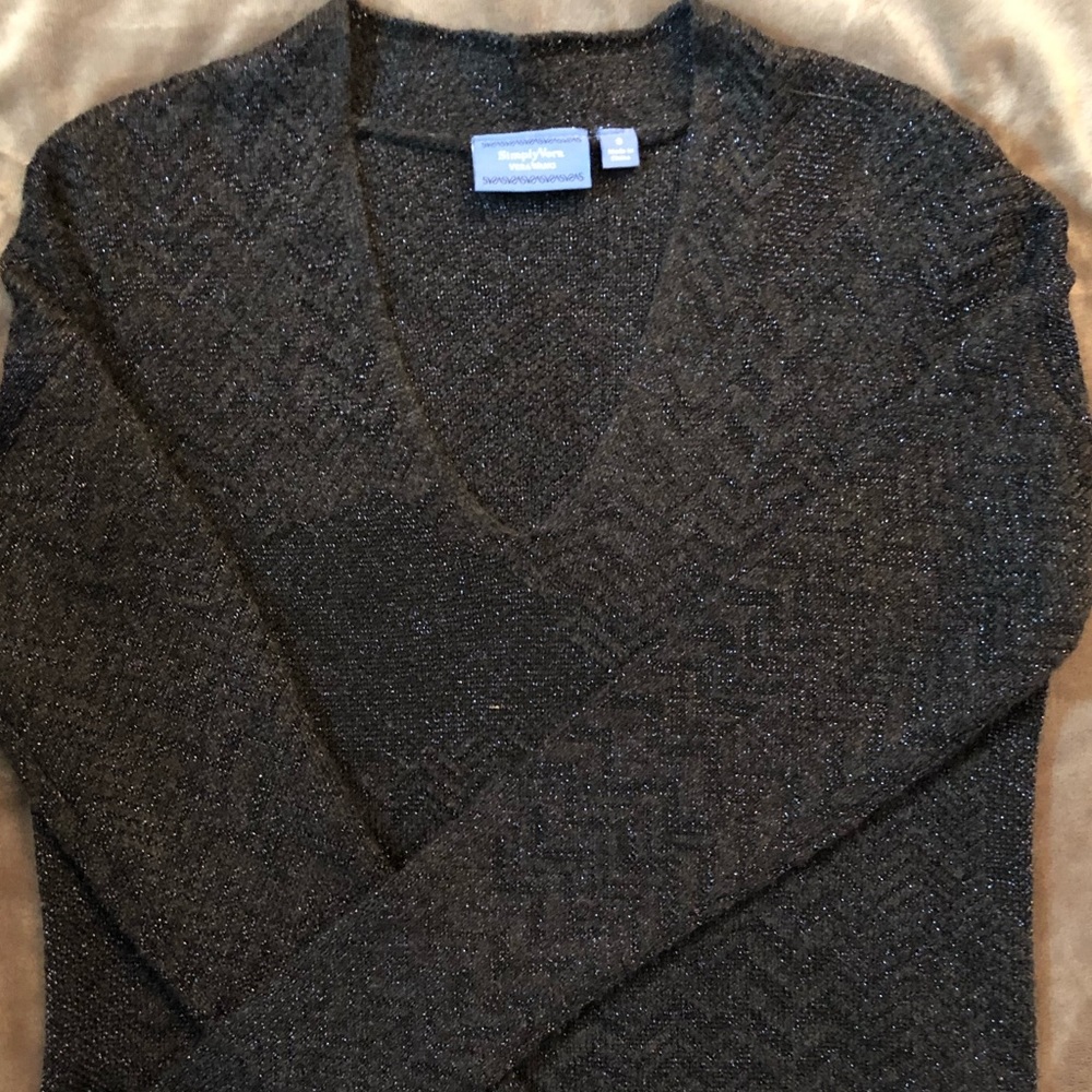 🖤 Simply Vera Vera Wang Gray Metallic Sweater SM